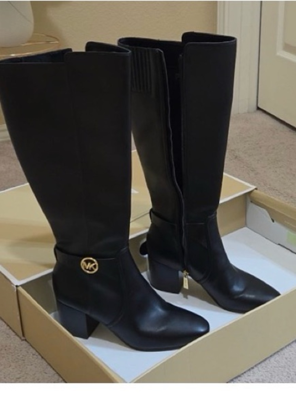 Michael Kors Knee High Boots Black Gold Logo Block Heel Sz 8M with Box - Picture 2 of 6